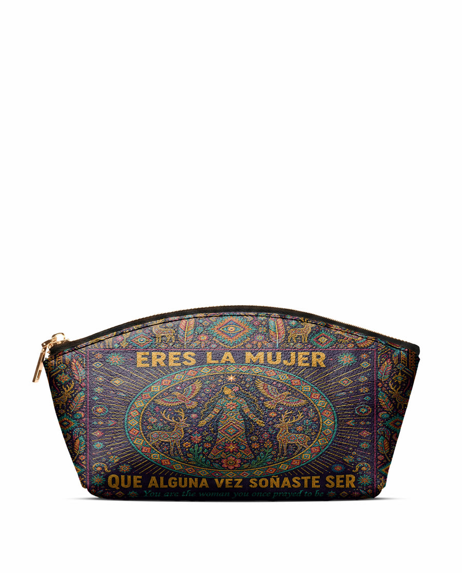 "Eres la mujer que alguna vez soñaste ser" ver.8 Eclipse Makeup Bag
