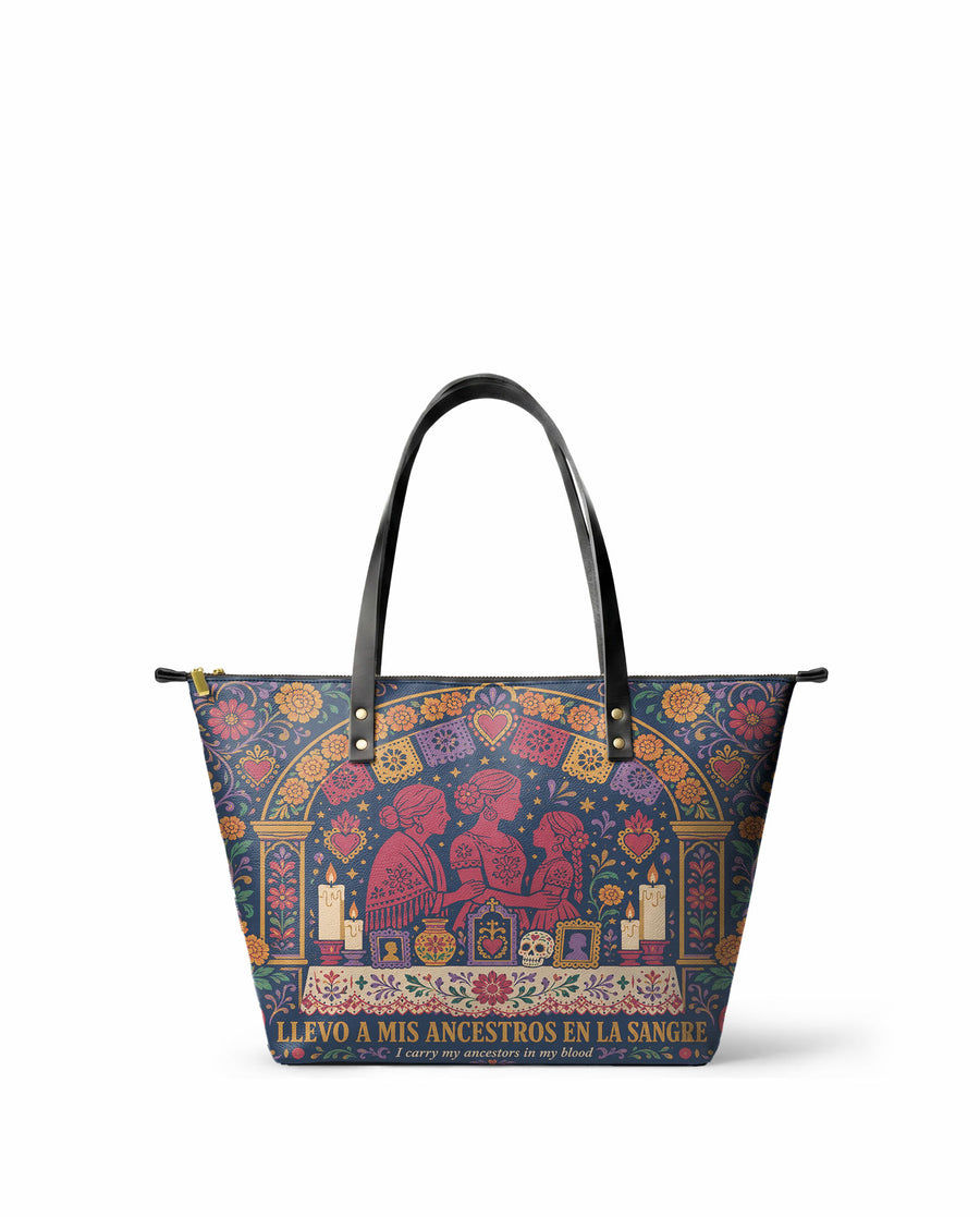 "Llevo a mis ancestros en la sangre" ver.1 Leather Tote Bag