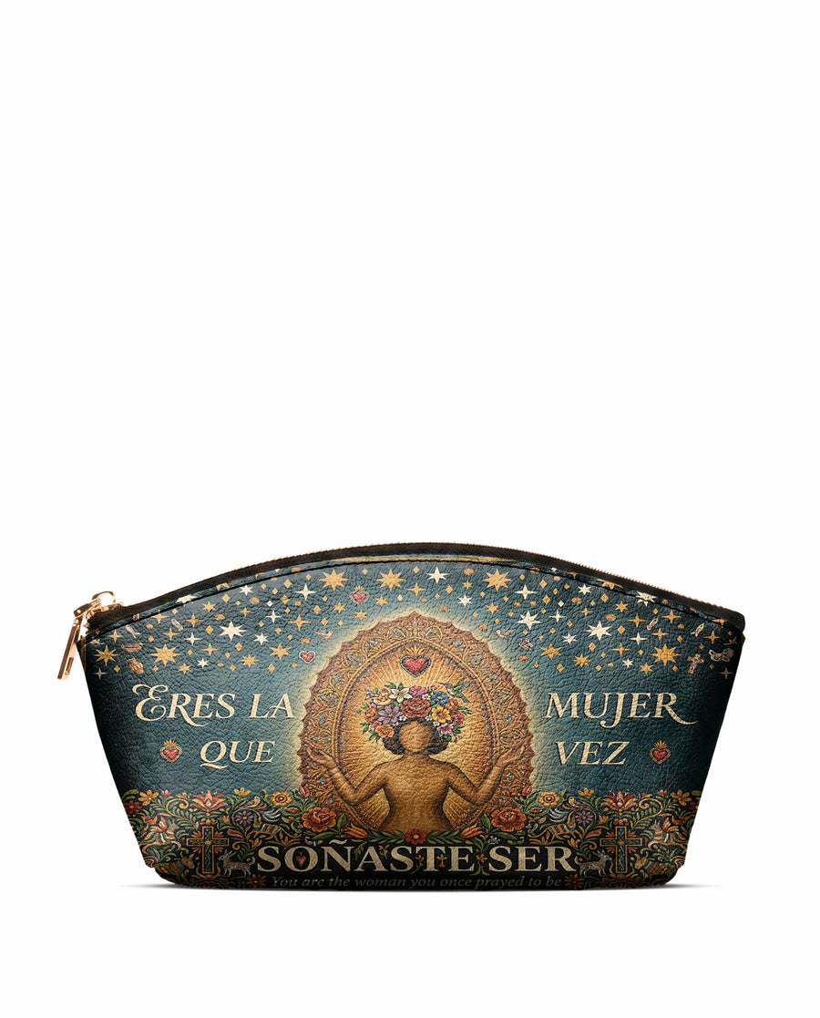"Eres la mujer que alguna vez soñaste ser" ver.4 Eclipse Makeup Bag