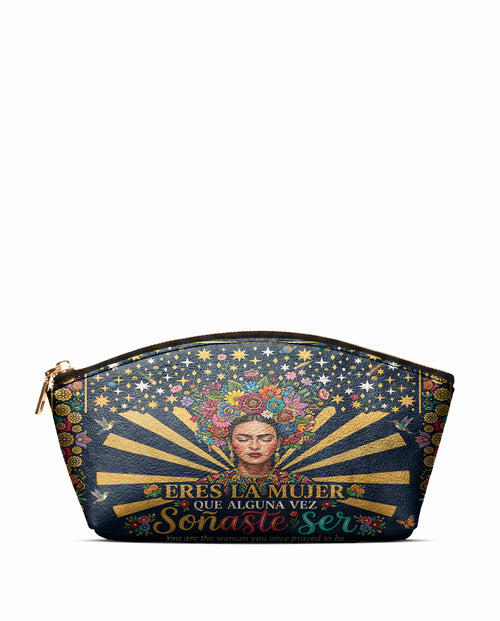 "Eres la mujer que alguna vez soñaste ser" ver.3 Eclipse Makeup Bag - front view | Paleta Bags