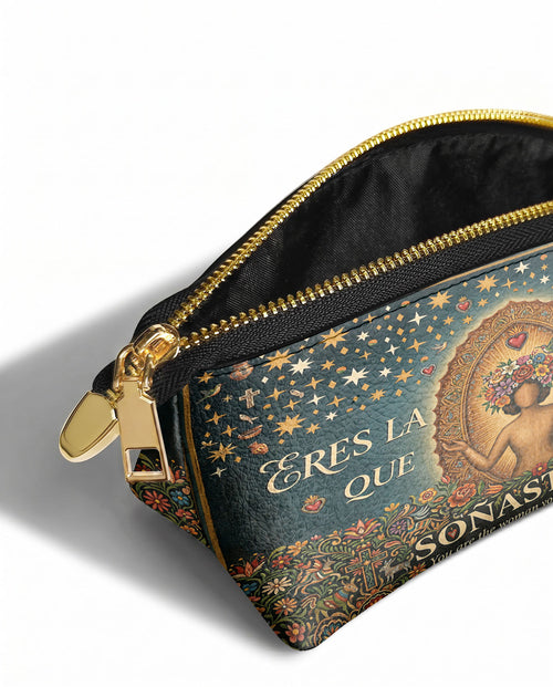 "Eres la mujer que alguna vez soñaste ser" ver.4 Eclipse Makeup Bag - side view | Paleta Bags
