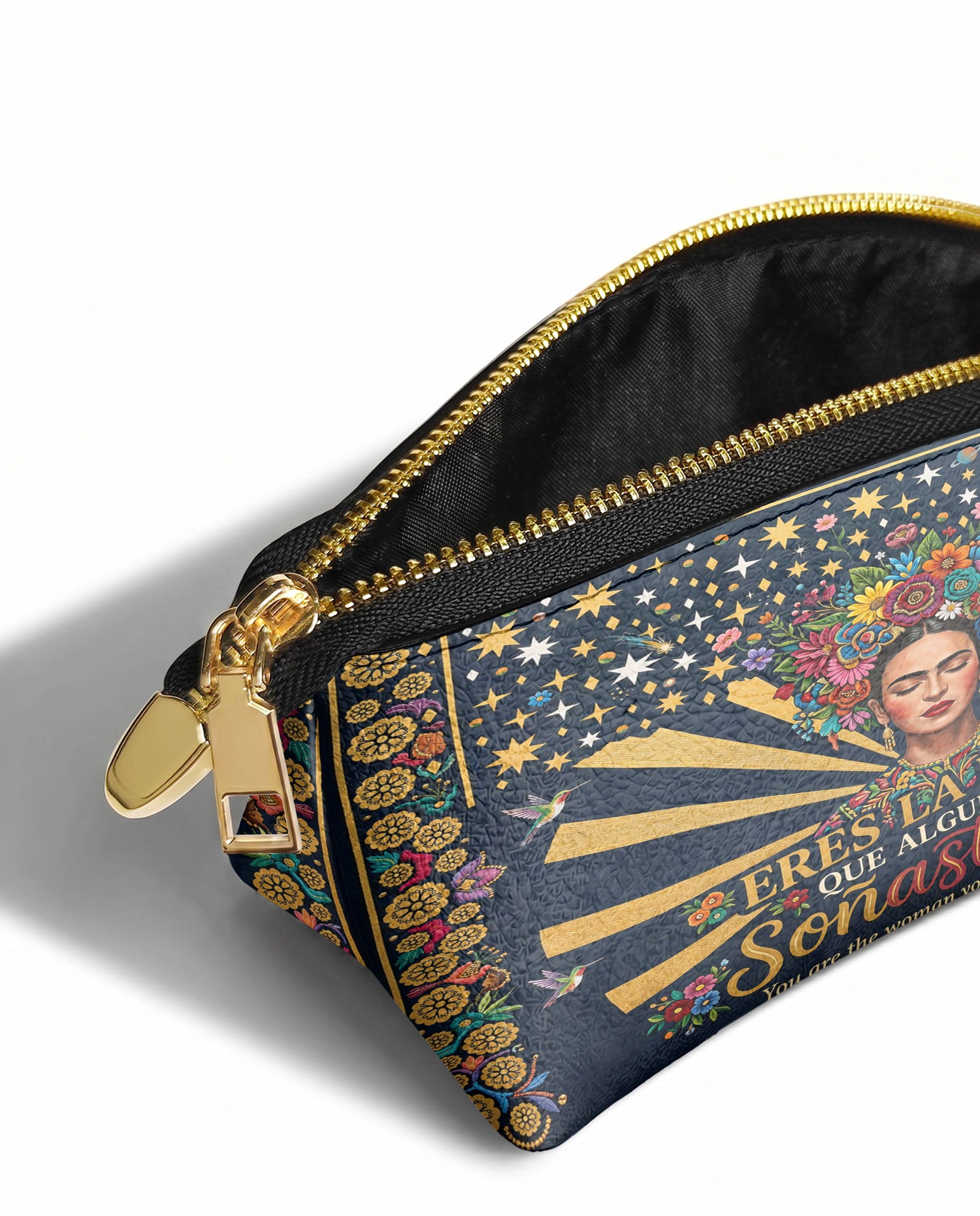 "Eres la mujer que alguna vez soñaste ser" ver.3 Eclipse Makeup Bag - side view | Paleta Bags