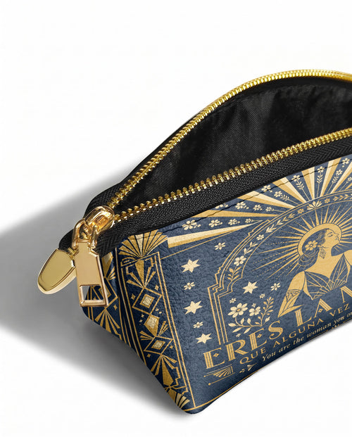 "Eres la mujer que alguna vez soñaste ser" ver.7 Eclipse Makeup Bag - side view | Paleta Bags