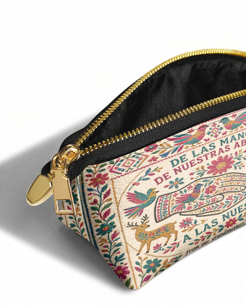 "De las manos de nuestras abuelas a las nuestras" ver.1 Eclipse Makeup Bag - side view | Paleta Bags