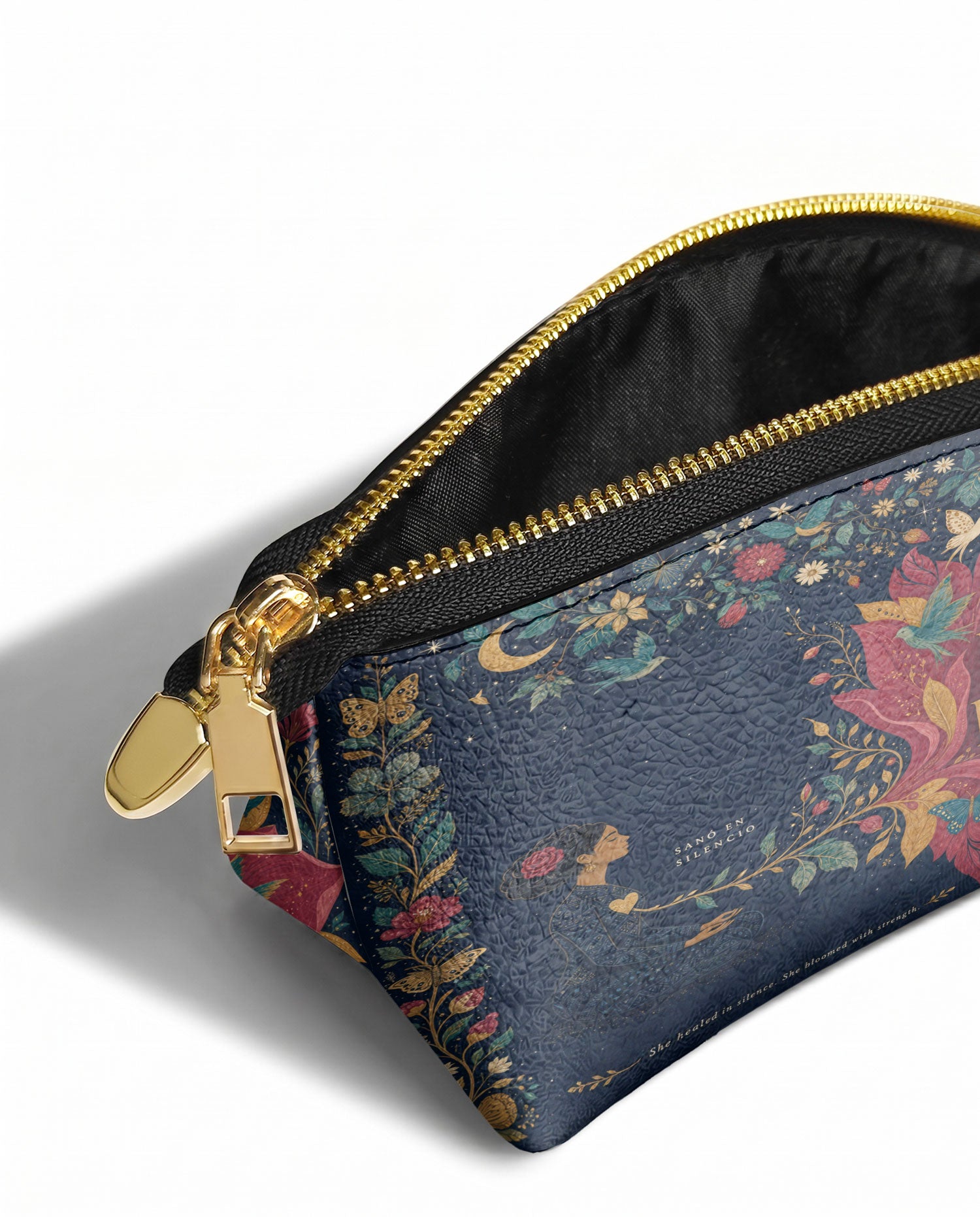 "Sanó en silencio, floreció con fuerza" ver.2 Eclipse Makeup Bag - side view | Paleta Bags