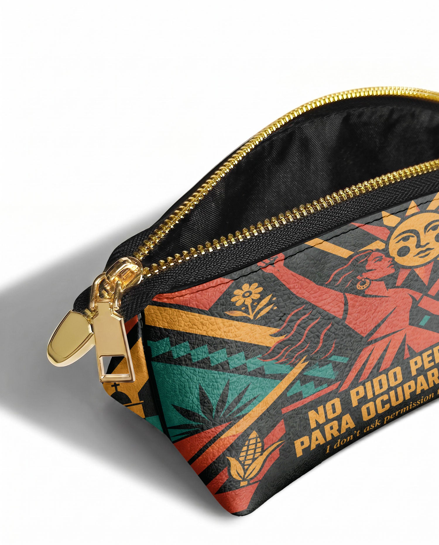 "No pido permiso para ocupar espacio" ver.1 Eclipse Makeup Bag - side view | Paleta Bags