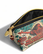 "No pido permiso para ocupar espacio" ver.3 Eclipse Makeup Bag - side view | Paleta Bags
