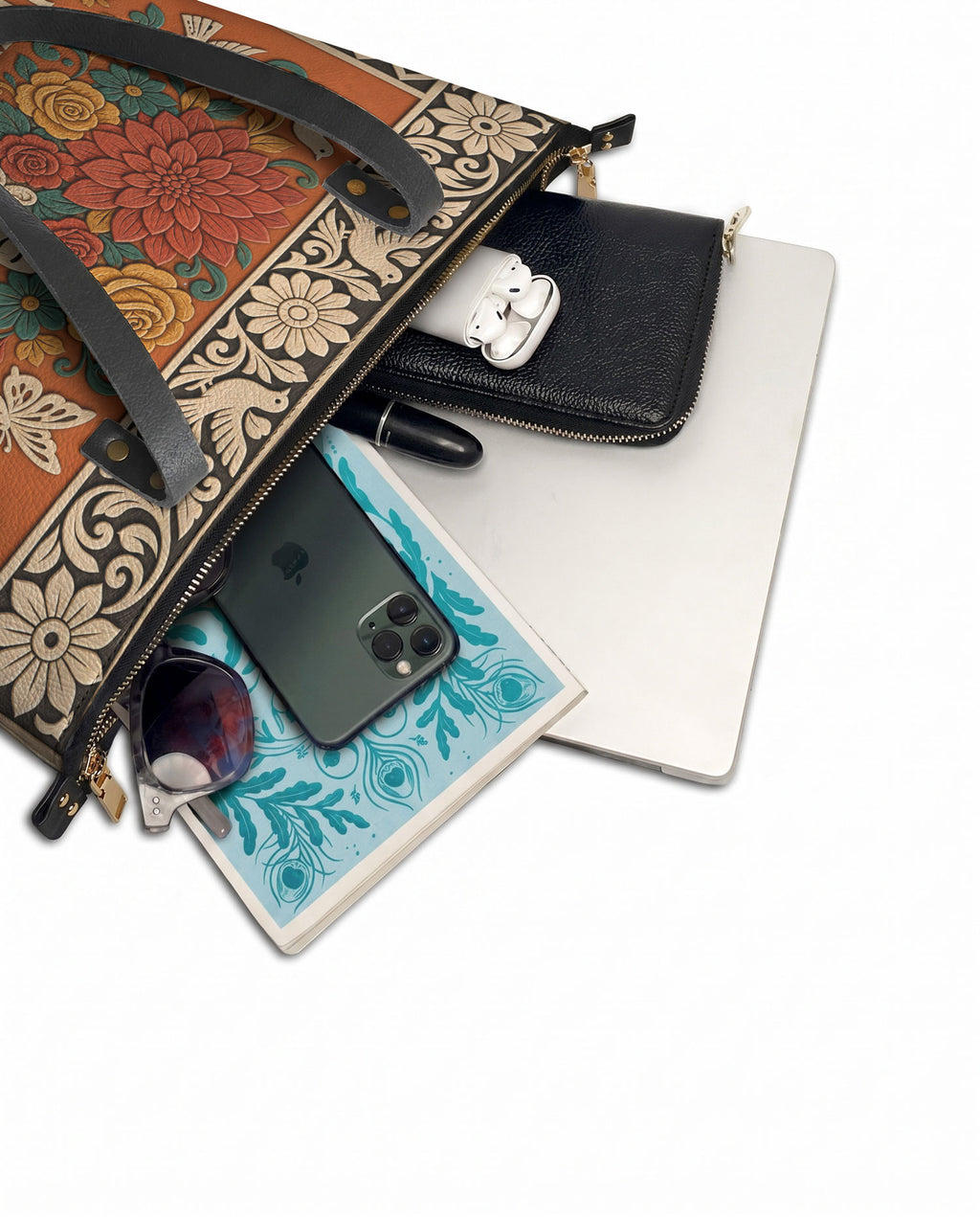 "Lleva su cultura como flores en flor" ver.3 Leather Tote Bag - detail | Paleta Bags