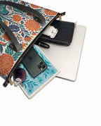 "De mis heridas nacen flores" ver.1 Leather Tote Bag - detail | Paleta Bags
