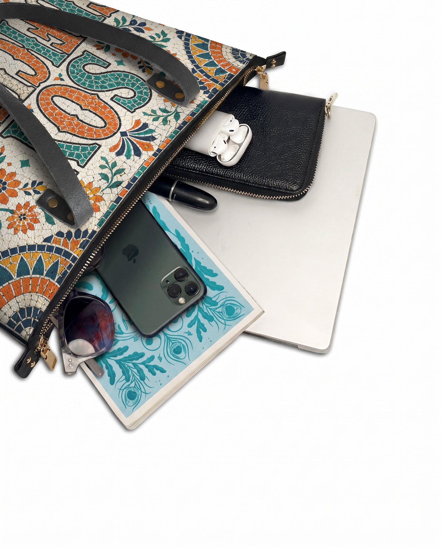 "Soy suficiente, tal y como soy" ver.4 Leather Tote Bag - detail | Paleta Bags