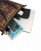 "Resiliente como las mujeres que me precedieron" ver.3 Leather Tote Bag - detail | Paleta Bags