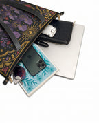 "Llevo a mis ancestros en la sangre" ver.3 Leather Tote Bag - detail | Paleta Bags