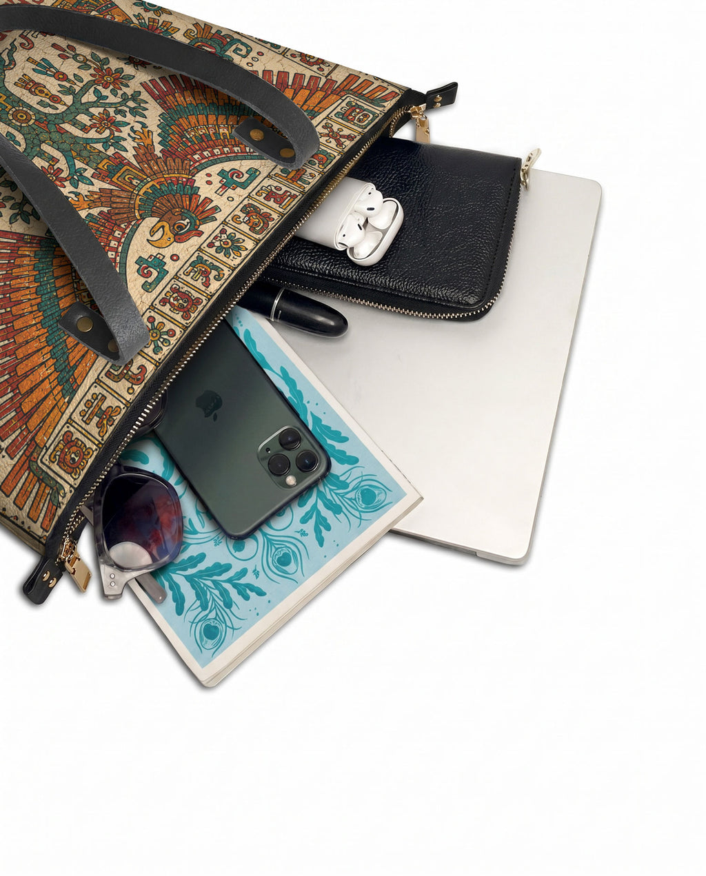 "Raíces profundas, alas libres" ver.5 Leather Tote Bag - detail | Paleta Bags