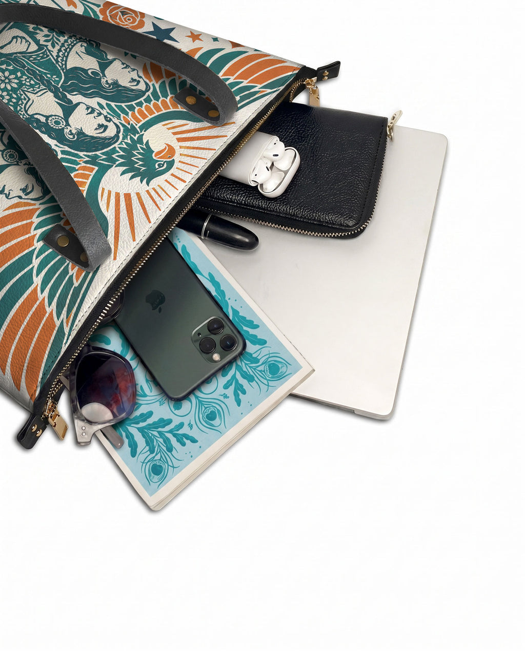 "Llevada por mujeres que inspiran" ver.3 Leather Tote Bag - detail | Paleta Bags