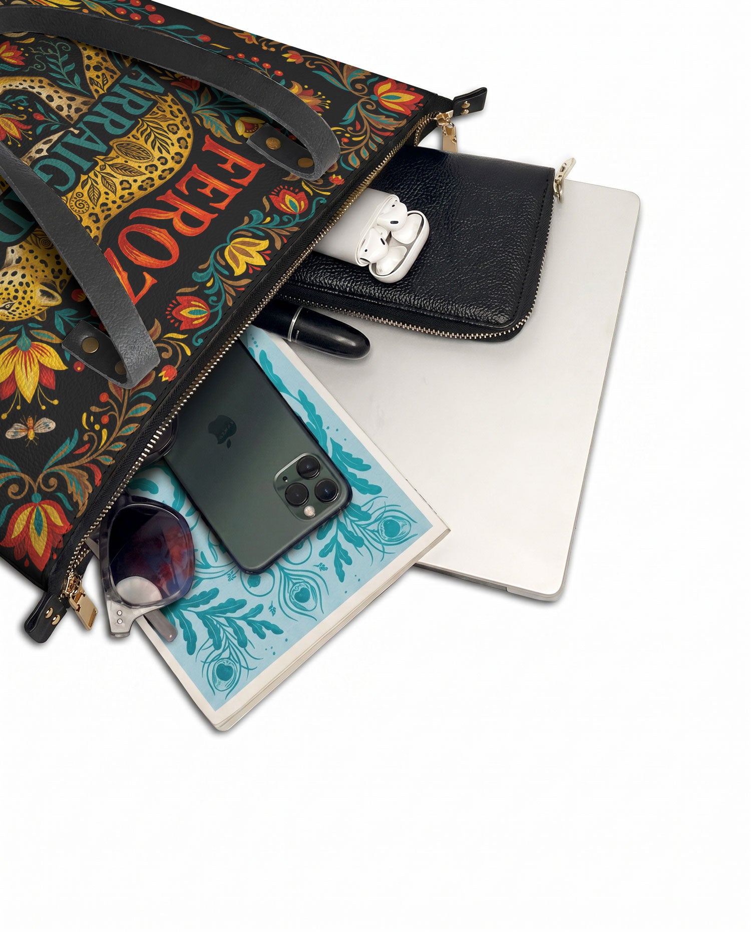 "Feroz. Arraigada. Radiante" ver.5 Leather Tote Bag - detail | Paleta Bags