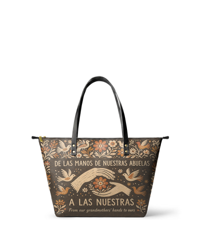 "De las manos de nuestras abuelas a las nuestras" ver.2 Leather Tote Bag