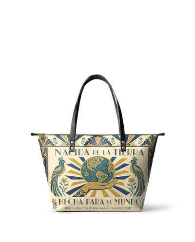 "Nacida de la tierra, hecha para el mundo" ver.2 Leather Tote Bag