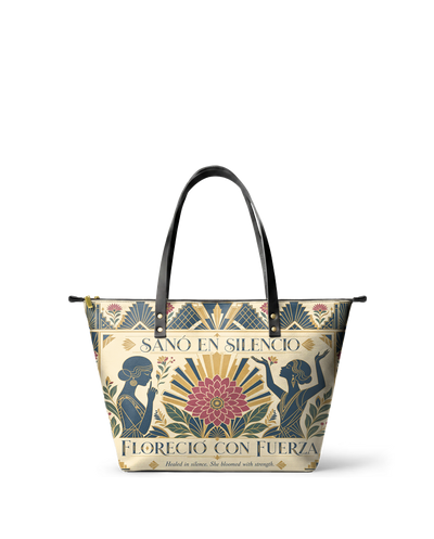 "Sanó en silencio, floreció con fuerza" ver.3 Leather Tote Bag