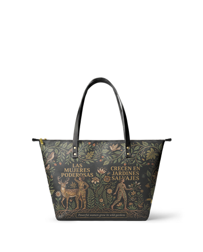 "Las mujeres poderosas crecen en jardines salvajes" ver.3 Leather Tote Bag
