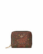 "Nacida de la tierra, hecha para el mundo" ver.5 Mini Wallet - front view | Paleta Bags