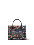 "Eres la mujer que alguna vez soñaste ser" ver.5 Leather Handbag - front view | Paleta Bags