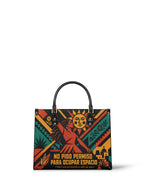 "No pido permiso para ocupar espacio" ver.1 Leather Handbag - front view | Paleta Bags