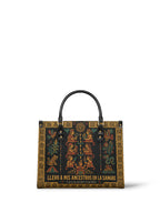 "Llevo a mis ancestros en la sangre" ver.2 Leather Handbag - front view | Paleta Bags