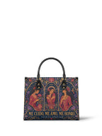 "Me cuido, me amo, me honro" ver.3 Leather Handbag - front view | Paleta Bags