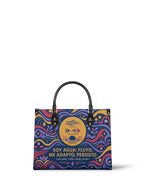 "Soy agua fluyo, me adapto, persisto" ver.3 Leather Handbag - front view | Paleta Bags