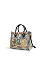 "Suelto lo que ya no me sirve" ver.1 Leather Handbag - side view | Paleta Bags
