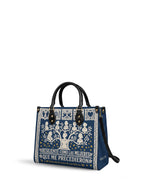 "Resiliente como las mujeres que me precedieron" ver.2 Leather Handbag - side view | Paleta Bags