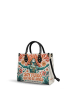 "Soy fuego que no se apaga" ver.4 Leather Handbag - side view | Paleta Bags