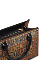 "Educada. Orgullosa. Imparable" ver.3 Leather Handbag - detail | Paleta Bags