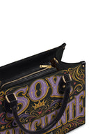 "Soy suficiente, tal y como soy" ver.2 Leather Handbag - detail | Paleta Bags
