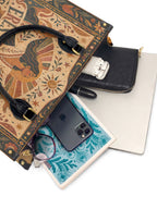 "Eres la mujer que alguna vez soñaste ser" ver.1 Leather Handbag - interior | Paleta Bags