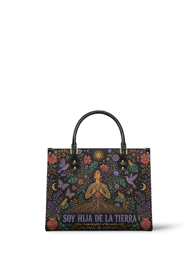 "Soy hija de la tierra" ver.3 Leather Handbag
