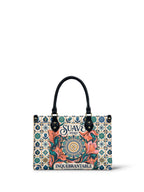 "Suave pero inquebrantable" ver.6 Small Leather Handbag - front view | Paleta Bags