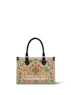 "Orgullosa de donde vengo" ver.2 Small Leather Handbag - front view | Paleta Bags