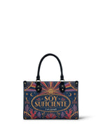 "Soy suficiente, tal y como soy" ver.3 Small Leather Handbag - front view | Paleta Bags