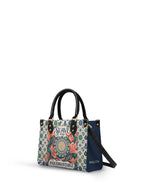 "Suave pero inquebrantable" ver.6 Small Leather Handbag - side view | Paleta Bags