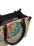 "Soy agua fluyo, me adapto, persisto" ver.5 Small Leather Handbag - detail | Paleta Bags