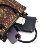 "Resiliente como las mujeres que me precedieron" ver.3 Small Leather Handbag - interior | Paleta Bags