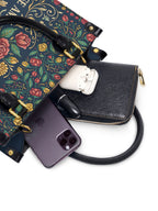 "Se amó hasta florecer" ver.6 Small Leather Handbag - interior | Paleta Bags