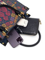 "Llevo a mis ancestros en la sangre" ver.1 Small Leather Handbag - interior | Paleta Bags