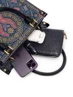 "Hecha a mano, hecha con amor" ver.4 Small Leather Handbag - interior