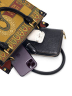"Eres la mujer que alguna vez soñaste ser" ver.6 Small Leather Handbag - interior | Paleta Bags