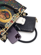 "Poderosa y Libre" ver.1 Small Leather Handbag - interior | Paleta Bags