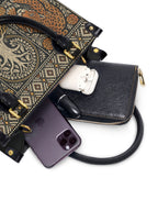 "Feroz. Arraigada. Radiante" ver.4 Small Leather Handbag - interior | Paleta Bags