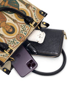 "Llevada por mujeres que inspiran" ver.1 Small Leather Handbag - interior | Paleta Bags