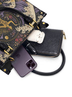 "Soy agua fluyo, me adapto, persisto" ver.2 Small Leather Handbag - interior | Paleta Bags